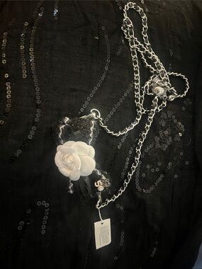 White Camellia Pendant phone holder crossbody with Silver Chain